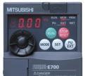 Easy/powerful compact inverter 2 (1) Improved setting dial Excellent usability Usability was thoroughly pursued. Easy setting with the Mitsubishi Electric setting dial.