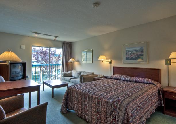 The hotel is in the very heart of the city, near shopping, transportation, and business and recreation areas so you can