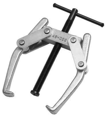 The higher the necessary pulling force, the stronger the arms are pressed against the cross bar. The one-hand operation of the puller permits easy use even under unfavourable conditions.