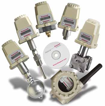 XYR 5000 transmitters send measurements wirelessly to a base radio connected to a control or data acquisition system.