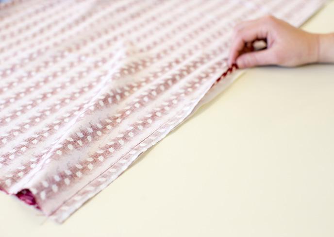 Good fabric choices include 45-inch-wide cotton, cotton-poly blend, muslin, or gingham.