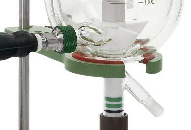 10) Install the lower vessel support (2L & 5L Capacity Only) Loosen the