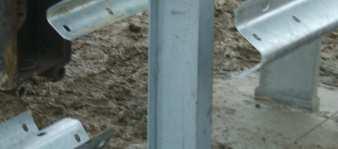 Where sockets are used, the posts must be bolted to the sockets with the supplied M8 fasteners. Figure 4.