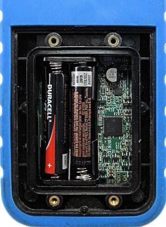 If replacing expired batteries, remove the old batteries and install two fresh size AAA batteries. (Discard the used batteries in accordance to local regulations.