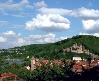 Lying on the confluence of the Main and Tauber rivers, the former seat court of the Count of Wertheim has a particular atmosphere with its ancient lanes, half-timbered houses and the castle ruin from