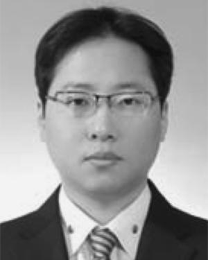 LEE et al.: SELF-OSCILLATING HARMONIC OPTO-ELECTRONIC MIXER 3187 microwave photonics. Kwang-Hyun Lee received the B.S., M.S., and Ph.D.