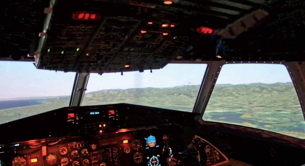 SIMFLIGHT FLIGHT SIMULATION Leading some of the most demanding international projects in simulation Introduction Indra has been providing for over 20 years its simulators to armed forces and