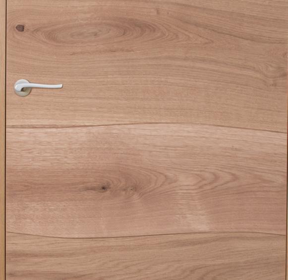 Lamellas in a shirt can have beveled edges they emphasize the natural look of timber. For more technical details please refer to Products - Veneer and Products - Veneer bonded boards and Decors.