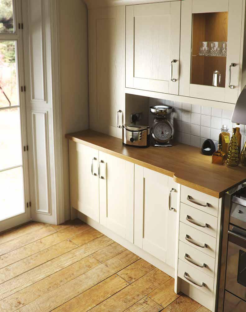 14 chippendalekitchens.co.uk chippendalekitchens.co.uk 15 SHAKER MAKING THE PERFECT BRITISH SHAKER Your kitchen says a lot about you - take the Shaker kitchen - this is your opportunity to express yourself creatively.