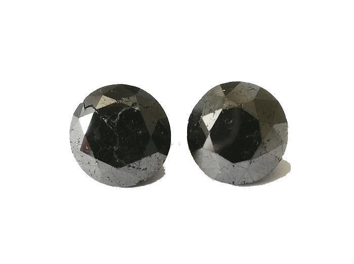Condition For our auctions, we accept diamonds that are natural, undamaged and have a decent clarity.