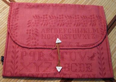 butter, and sage), this Stitching Portfolio measures 13.5 x 10.