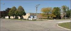 00/nnn Vacant * Complete complex with onsite motel * Health club is located across the street 30 Huehl Rd Northbrook, IL 60062 0,700 SF 72,000 SF 3.26 AC Expenses: 2005 Tax @ $2.