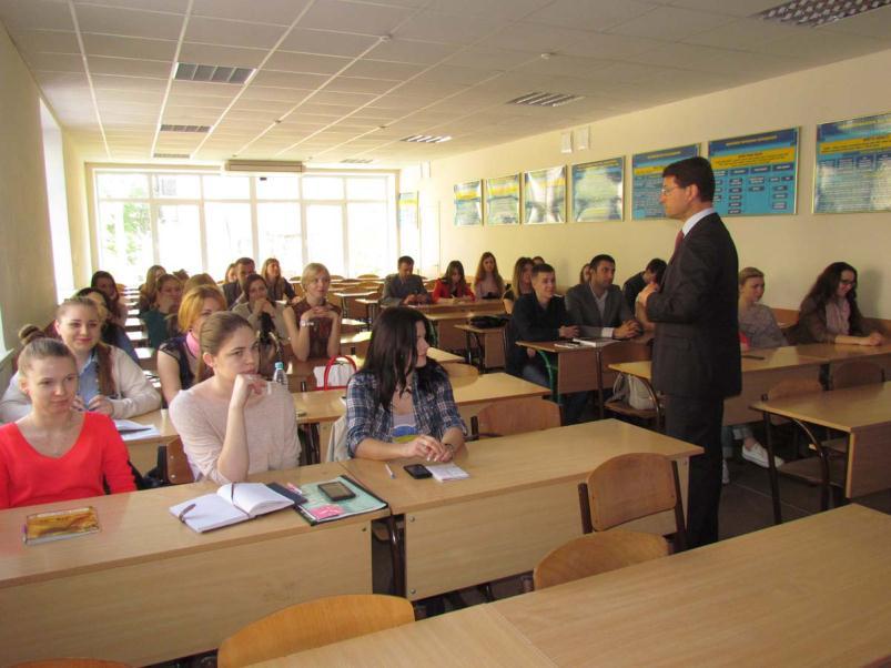 foreign scientists, becoming regular university guests, conducting master classes for students,