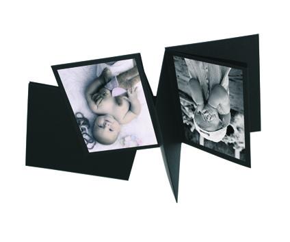 LEPORELLO - Black Leporello Classic Album : Extendible Album with two mat black paper covers Black paper 250 g Size 22 x 22 cm for 10 photos 15 x 21 cm maximum Size 15 x 22 cm for 14 photos 15 x 21