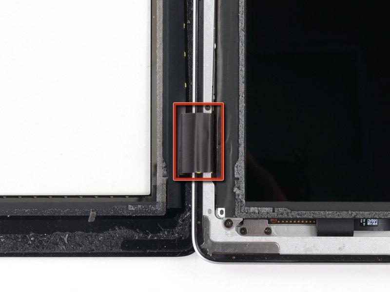The adhesive is thin here due to the digitizer along the whole left side.
