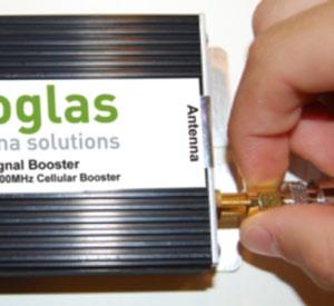 connector to the Taoglas amplifier SMA