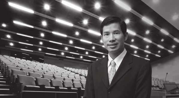 Adjunct Professor, CUHK Business School Chairman and Founder, Primavera Capital Group Dr. Hu is Chairman and founder of Primavera Capital Group, a China-based global investment firm.