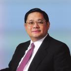 Directors and Senior Management Victor FUNG Kwok King Group Non-Executive Chairman Victor FUNG Kwok King, aged 57, brother of Dr William FUNG Kwok Lun, is Group Chairman.