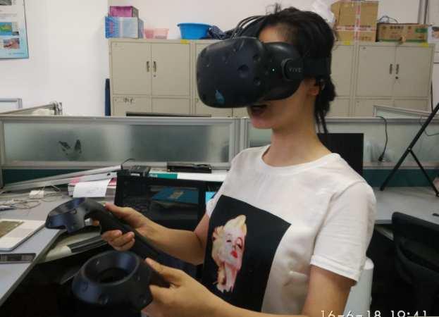 based on Mobile Da-peng all-in-one VR