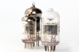 kilo vacuum tubes transistors