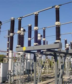 Electric and magnetic field strengths measured at an electricity production plant ELECTRIC FIELD STRENGTH [kv / m]