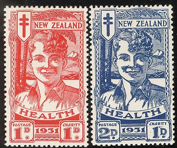 NEW GUINEA 1925 Huts set SG 125-135, a complete fresh mint lightly hinged set to 10/-, includes the three