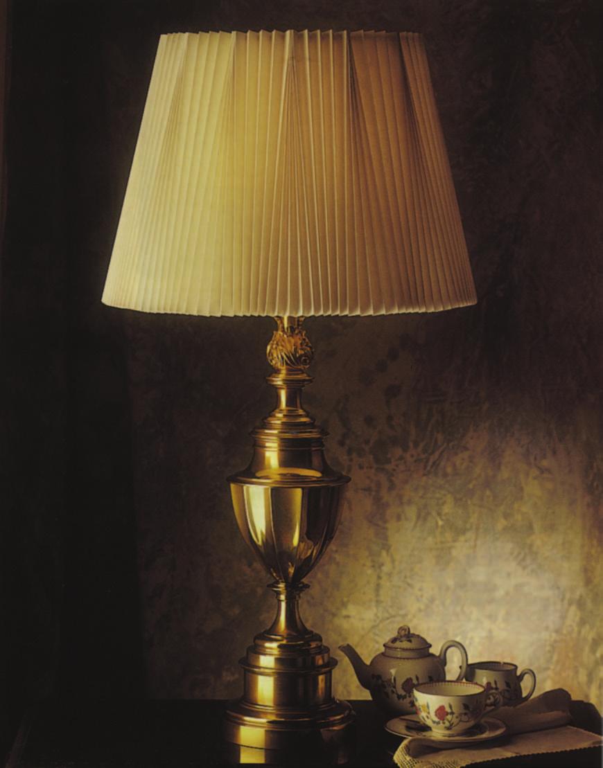 THE STIFFEL LMP COMPNY HISTORY The Stiffel Lamp Company was founded in 1932, in Chicago, Illinois by Ted Stiffel.