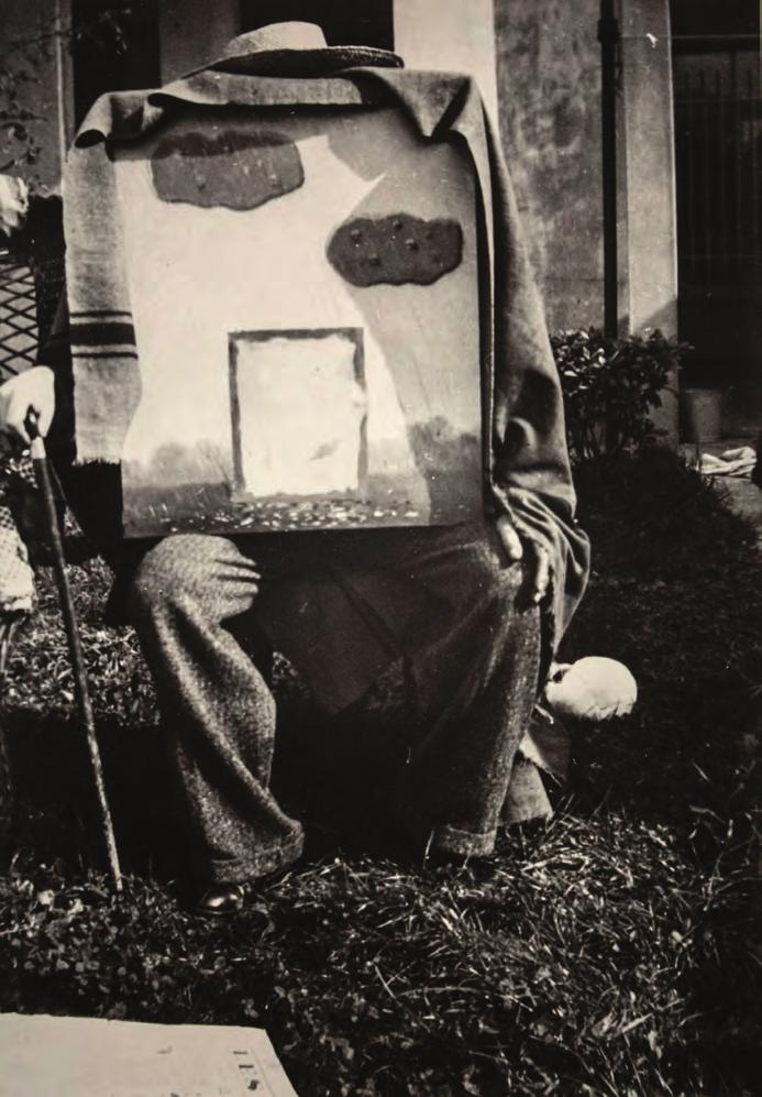 René Magritte (1898-1967) Variante de la photographie connue sous le titre Dieu, le huitième jour