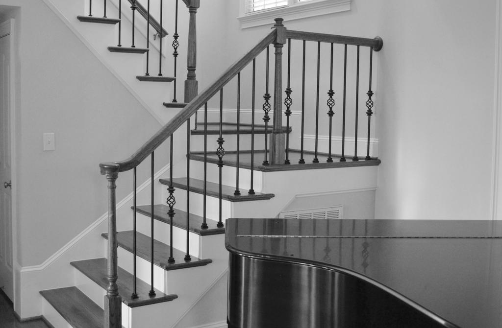 Coffman Stair Par ts offers a vast collection of qualit y iron balusters in both Hollow and Solid.