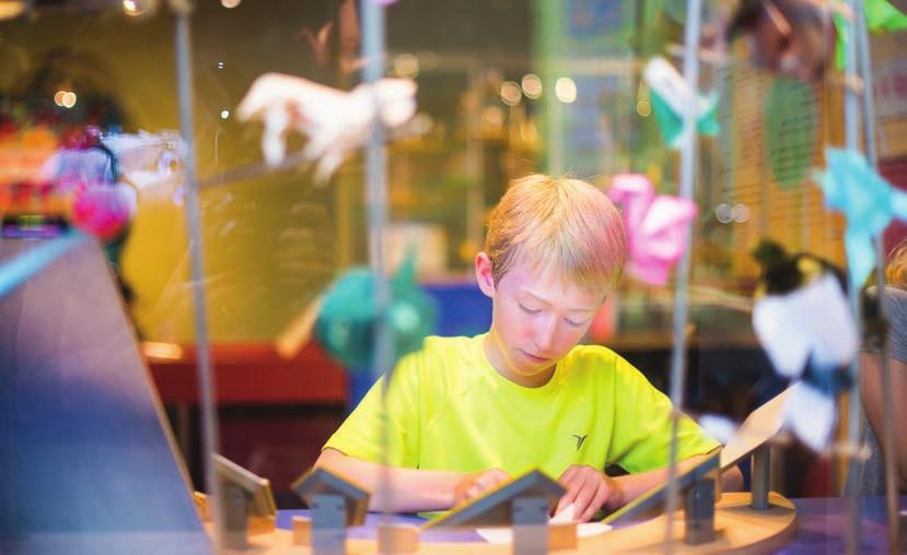 3rd - 5th grade chapel hill camps Scientific Artist Week of: June 17, July 8, July 22 See science through the eyes of an artist! Join us for a fun-filled week of painting, sculpting and experimenting.
