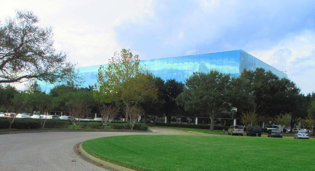 Corporate Office Campus * 5,000± SF to 116,570± SF