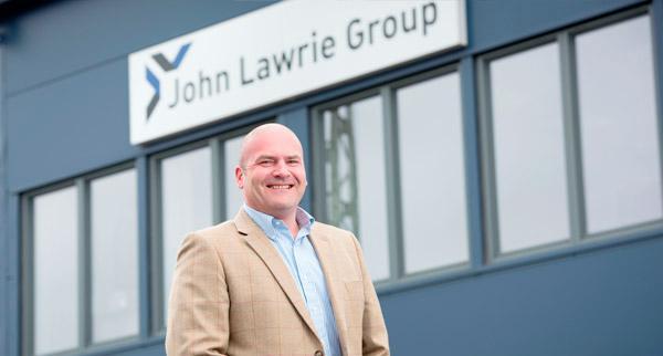Inspiring Piling New Prosaw state of the art saw-line facility cuts overheads as well as piling pipes John Lawrie Group Tubular Division Director Iain Laing The entire system is contolled by a single