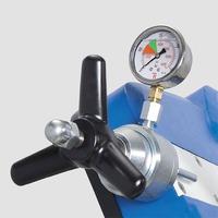 according to the pressure gauge and its control during the use of the machine.
