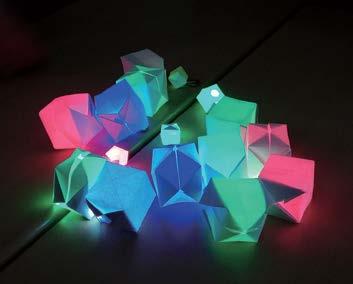 You can draw with a variety of LED colors. Won t it be more fun if you work on this exercise with your friends?