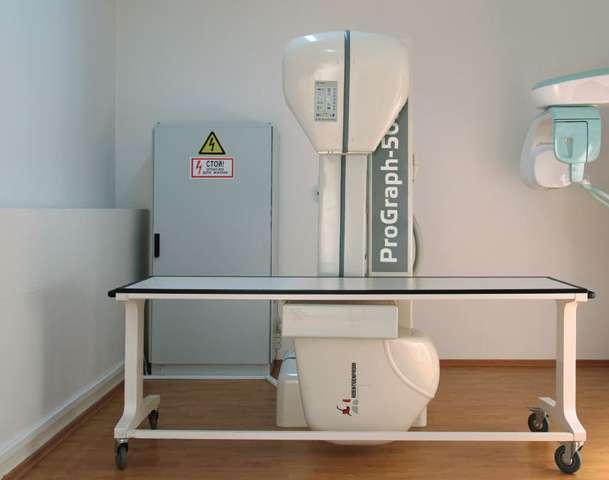 RADIOGRAPHIC UNITS GRAPHIX-D Graphix-D is a modern radiographic unit which follows all