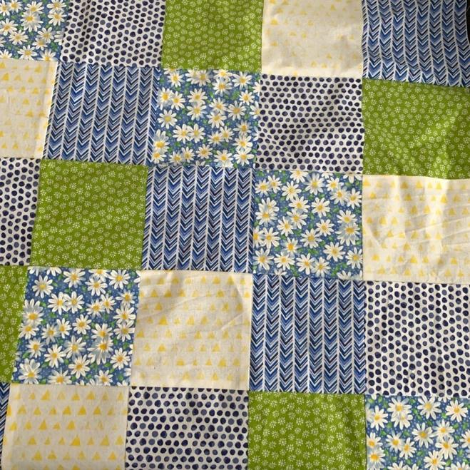 the right. When the two rows are sewn together, the seams will nestle together and create an accurate corner.