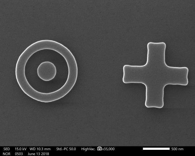 SEM Magnification Definition The ratio of a length measured on the SEM monitor (L m ) to the same length measured on the sample (L s ).