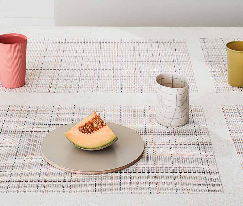 PARADE, Pop RASPBERRY, Pixel A playful interpretation of Chilewich s signature Basketweave, Pop is at once lively and elegant.