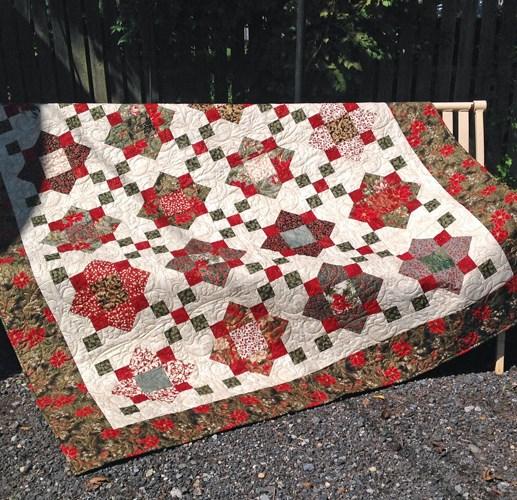 Beginner or just looking for an easy modern quilt design, this guided class is for you! Over 4 weeks, you will learn how to cut, piece, assemble and quilt.