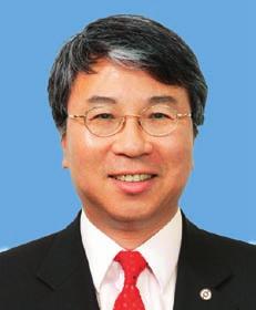 Credit Risk Management Department and Head of Audit Department. Before joining Hang Seng Bank, he was Vice President and Audit Manager of Chase Manhattan Bank.