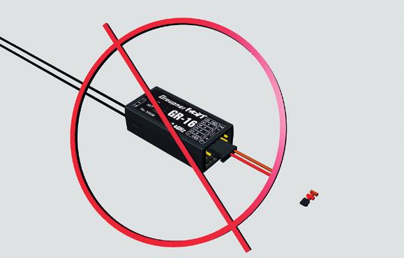 Make sure that the cables cannot shift to lie directly adjacent to antennas during flight.