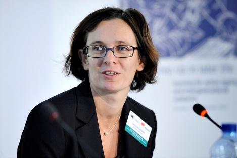 Opening and close Dana BACHMANN Dana Bachmann joined the Directorate-General for Employment, Social Affairs and Inclusion of the European Commission in January 2015 as Head of unit in charge of