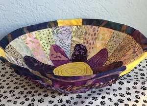The pattern provides for a variety of sizes, shapes and application styles. We will be making an 8 diameter, 2½ tall bowl with a beautiful applique flower in the bottom.