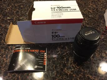 Includes original packaging, lens hood and instructions.
