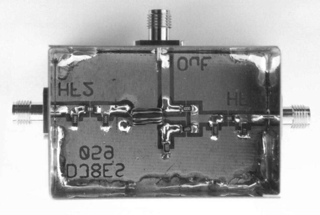Fig 14 : Combiner for the 145MHz 2-tone generator, assembled and ready to operate. 4. 2 x 15 v power supply Each of the two crystal oscillators is powered by its own supply voltage (15V, 100mA).