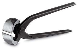 Carpenter s Pincers Black lacquered polished head for long life Heat treated carbon steel