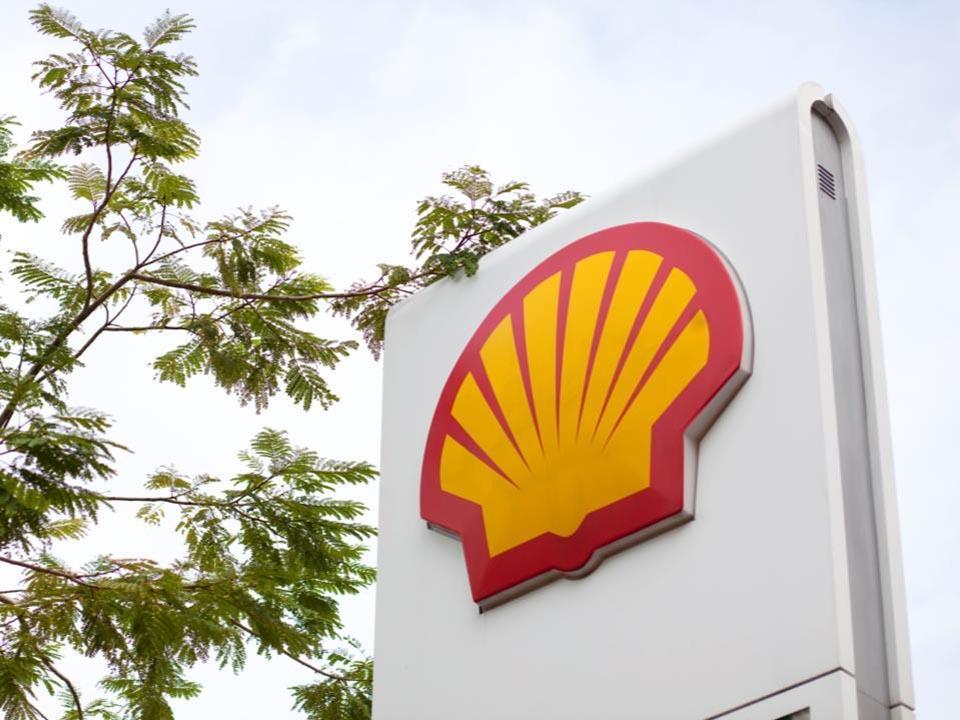 COMPANY PROFILE Shell is an innovation-driven global group of energy and petrochemical companies We are active in more than 70 countries Worldwide, we employ 94,000 full-time employees Our fuel