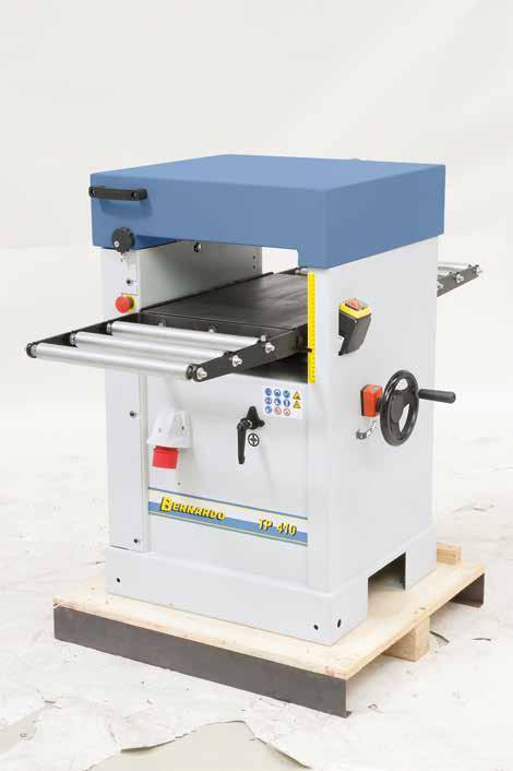 Technical data TP 410 Working width 406 mm Working height min./max. 5-230 mm Table size 600 x 406 mm 4 mm Working length min. 150 mm Planer shaft diameter 70 mm Cutter knives 3 pcs.