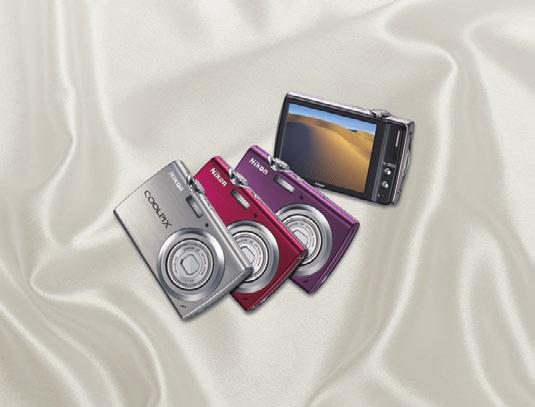 Purple Gloss Red Warm Silver Purple Cobalt Blue Magenta Aqua Green Soft Silver Intuitive operation served up with eye-catching elegance The COOLPIX S230 offers a new fun approach to intuitive
