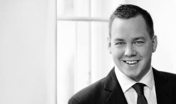 Partner Christian graduated in Management & Economics and launched his investment banking career in London.